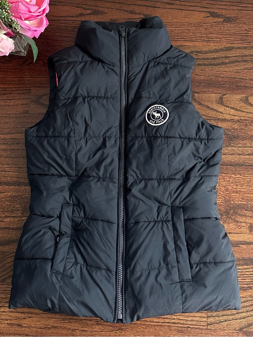 Abercrombie kids navy blue puffer vest, size XL